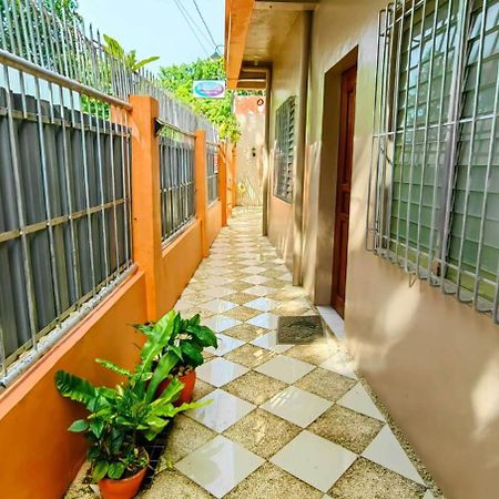 Las Residencias Bed And Breakfast Puerto Princesa Zewnętrze zdjęcie